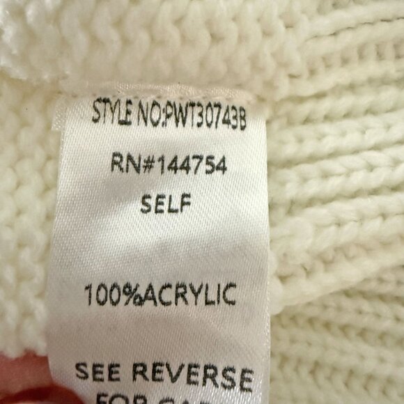 Davi & Dani Sweater - Picture 5 of 12